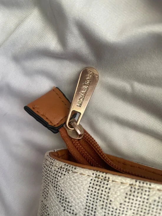 Michael Kors | Vanilla MK Monogram & Brown Leather Trim Bag - Picture 3 of 11